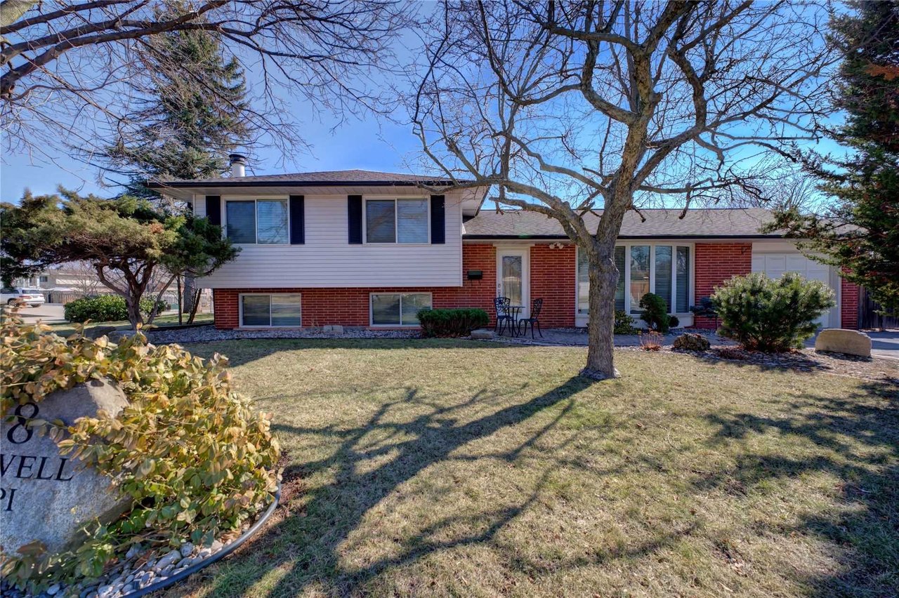 8 Sewell Dr