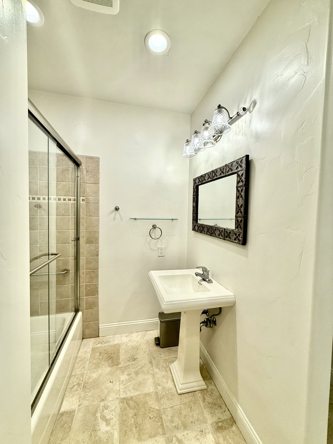 4400 Saint Andrews Rd, Oakland, CA-94605