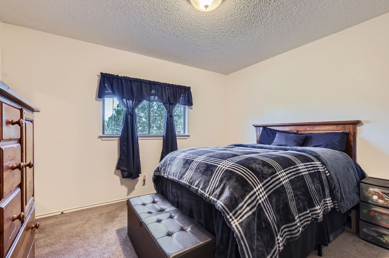 15300 lola Cove