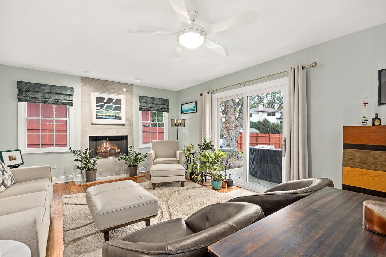 317 39th St, Downers Grove