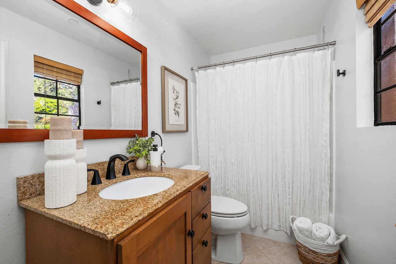 1064 Calle Del Cerro 1304