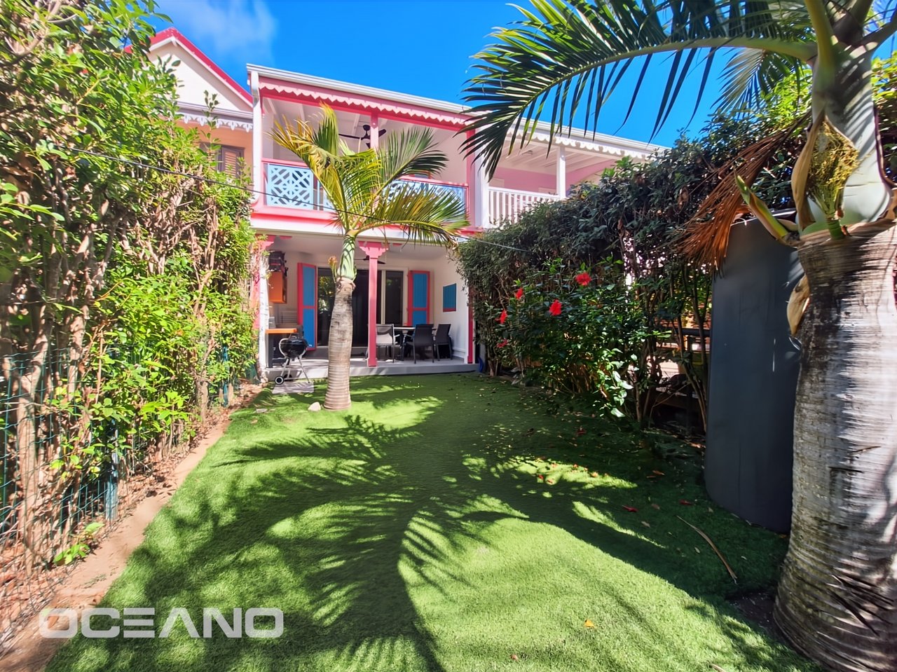 2 bedrooms Townhouse - Orient Bay