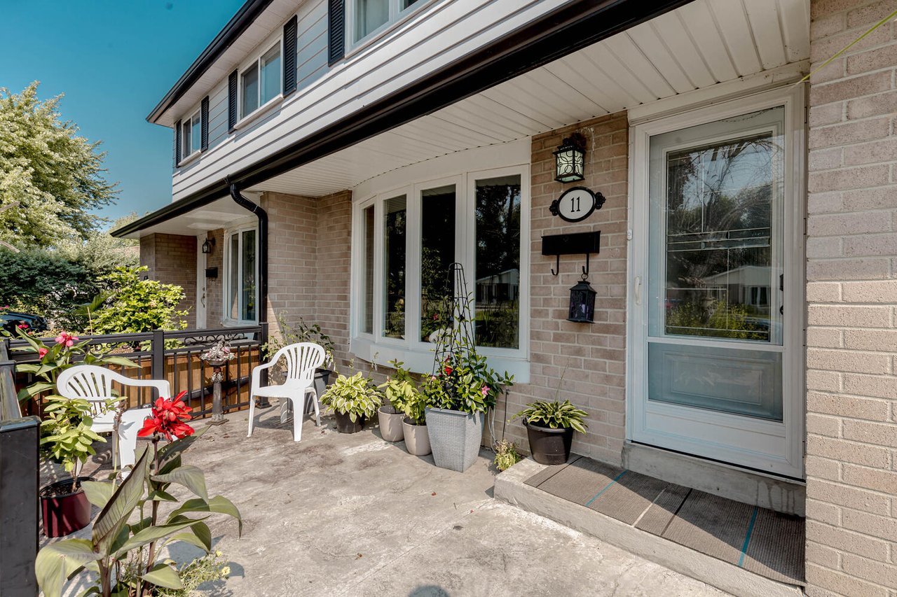 11 Glenmore Crescent