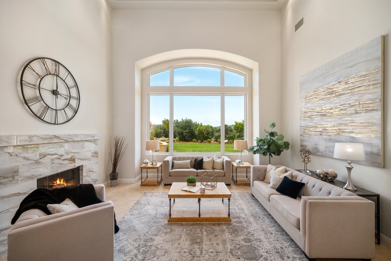 41555 Avenida Conchita