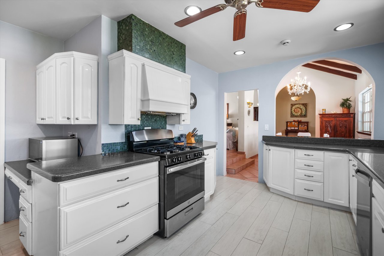 Water's Edge— A Turnkey Waterfront Estate