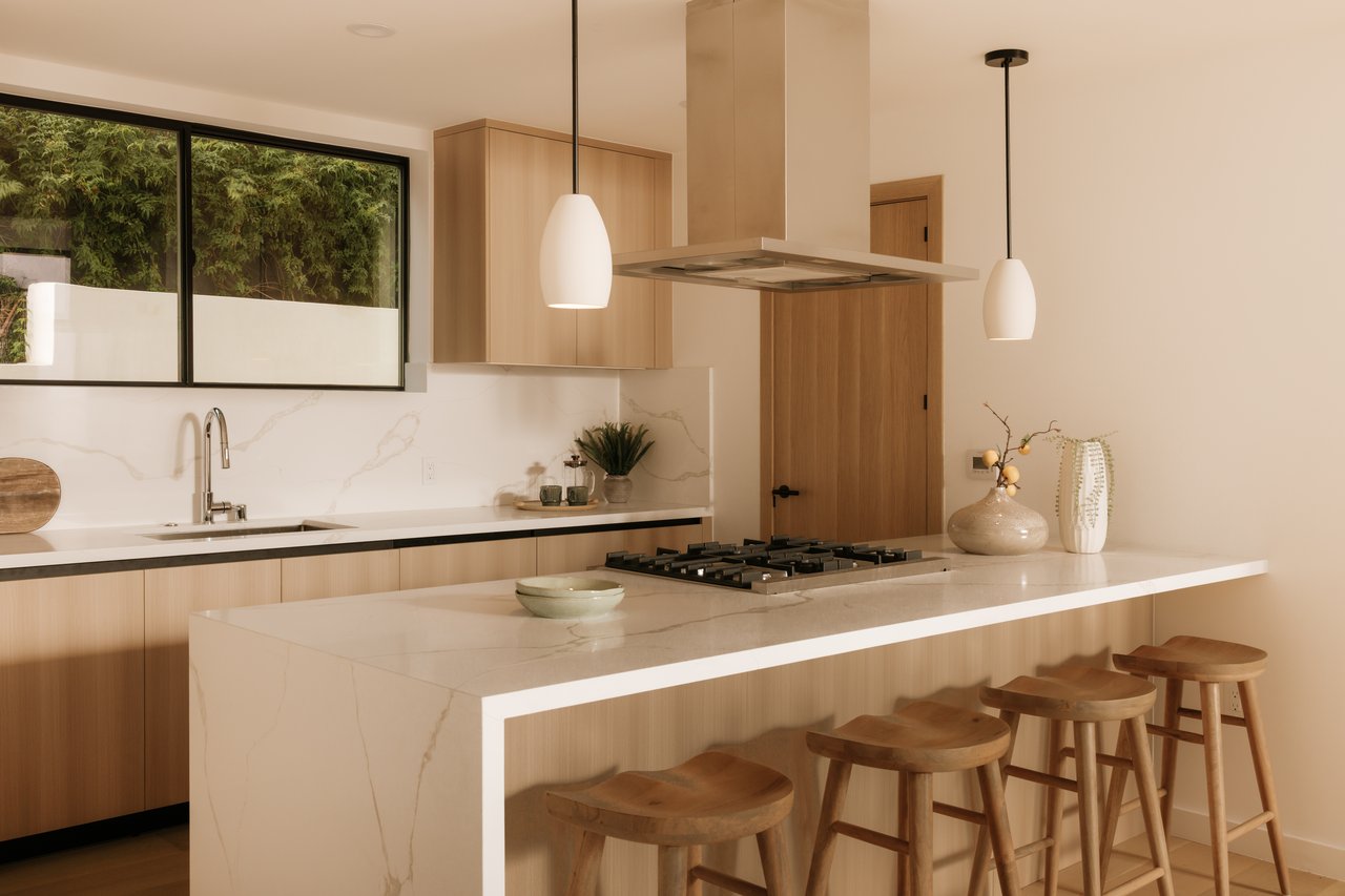 2919 Waverly Dr Unit: 103