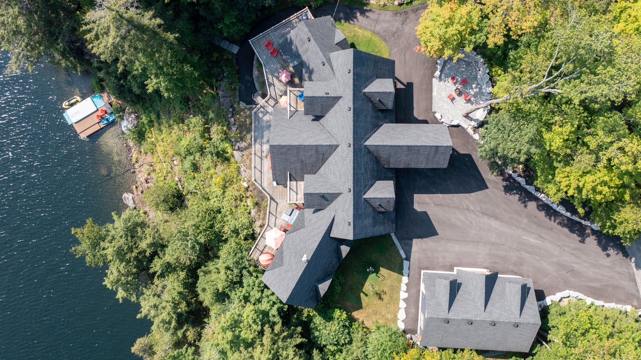 15 GORDON POINT LANE