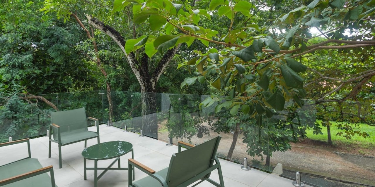 Modern Jungle Home Near Conchal Beach