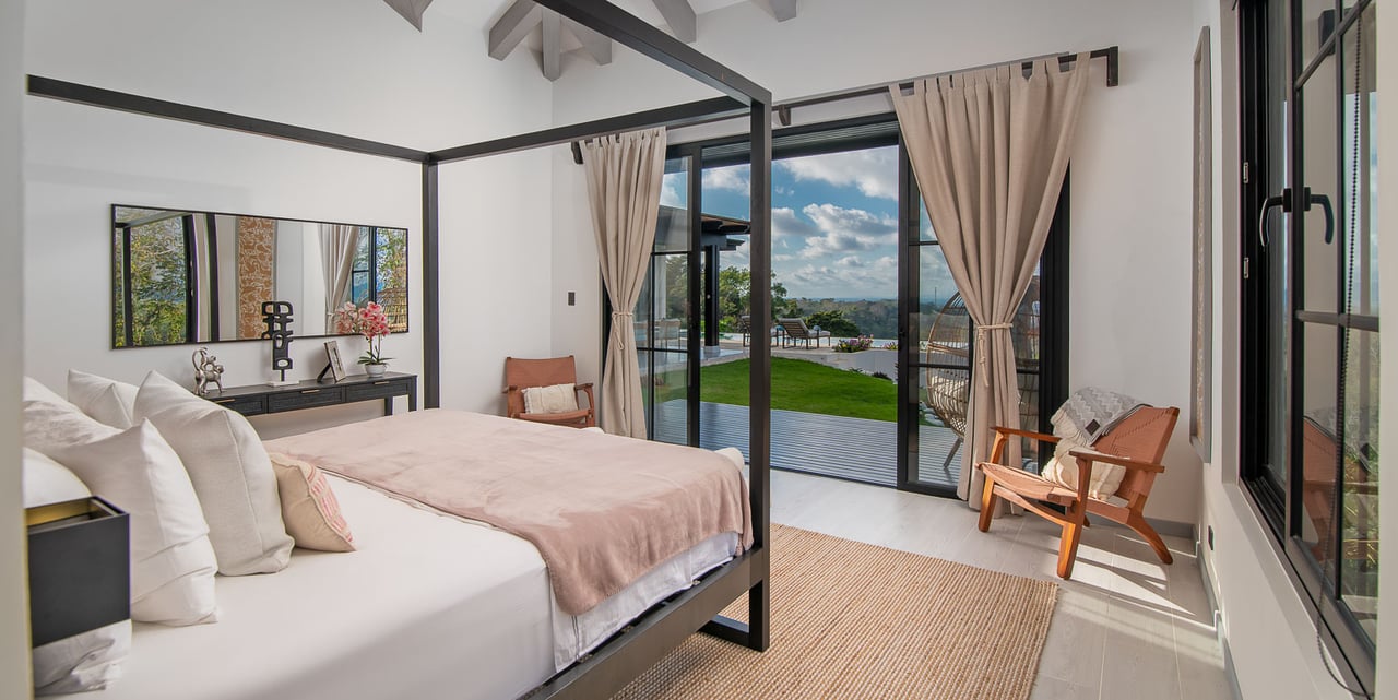 Villa Frangipani / Playa Hermosa, Santiago, Santa Teresa
