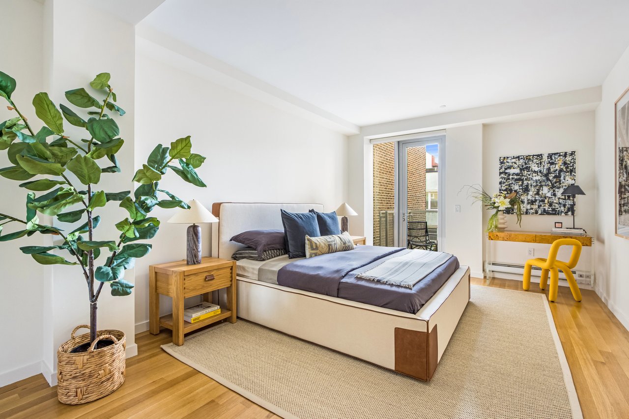 350 W 23rd St 5B