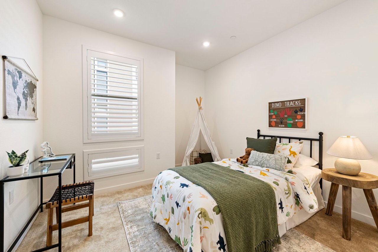 5690 Metrose Ct #302