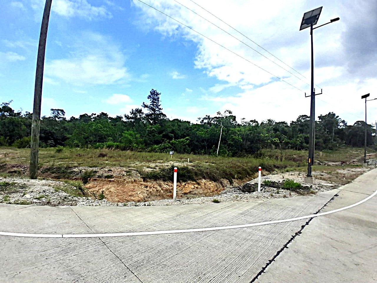 The Nelly Creek ecotourism gateway at Mullins River, coastal Belize.