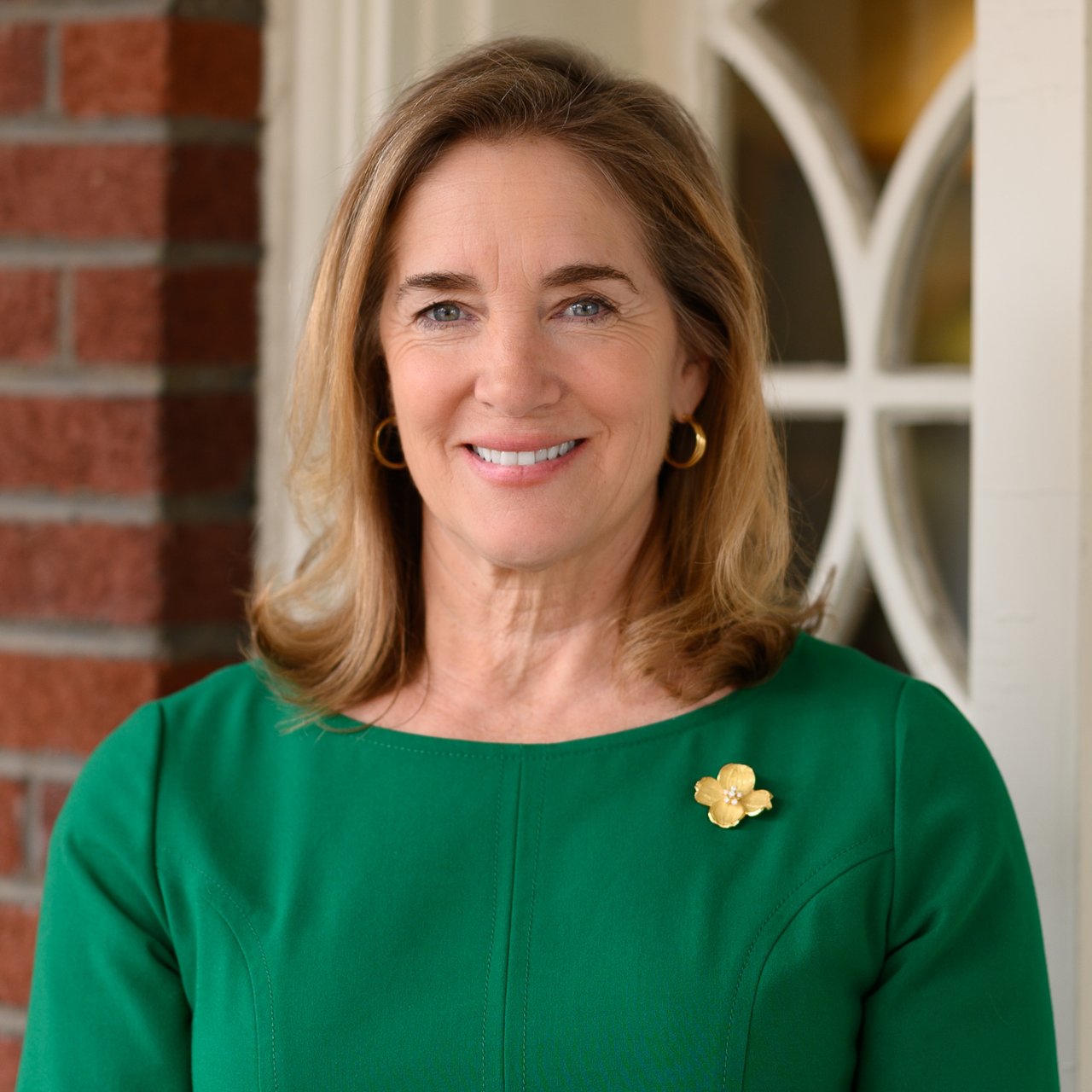 Sally Dockter, VA Real Estate Agent Headshot