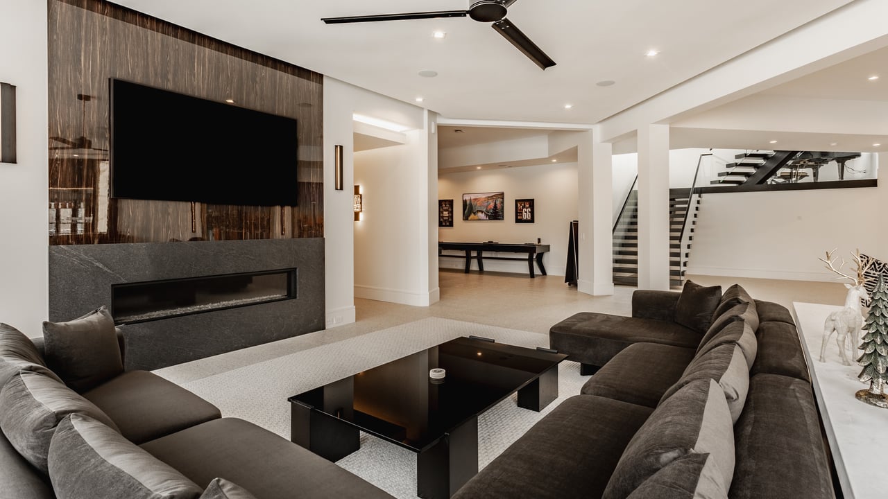4400 Elmscott Ridge