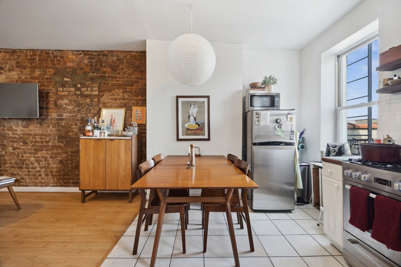 Greenpoint 3 Family Townhouse 