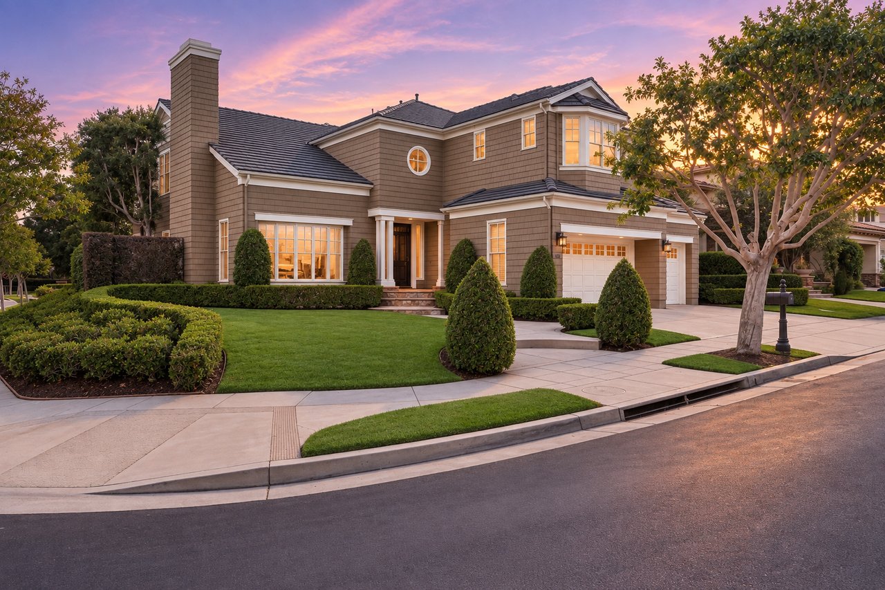 15 Jupiter Hills Drive