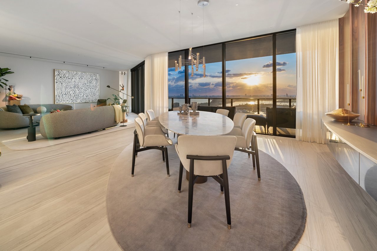 One Thousand Museum Signature Residence