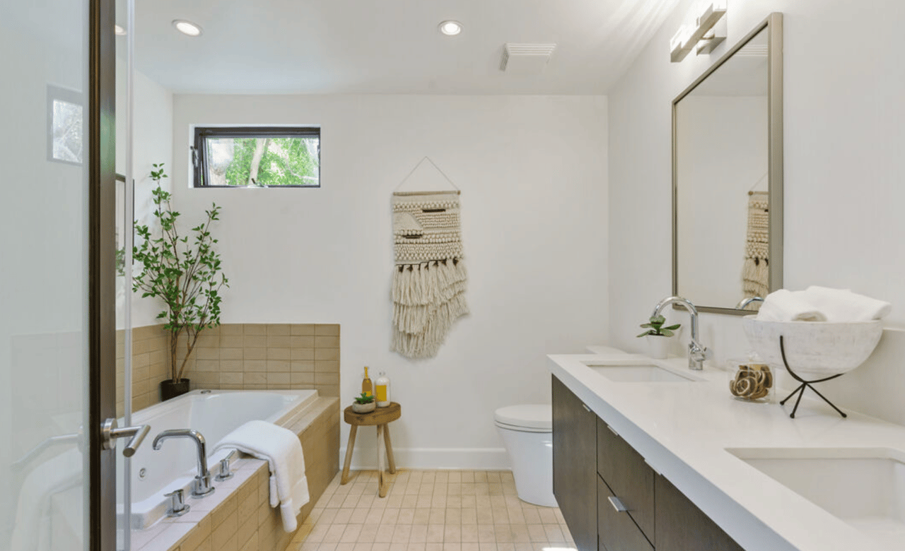 8843 Rosewood Ave, West Hollywood