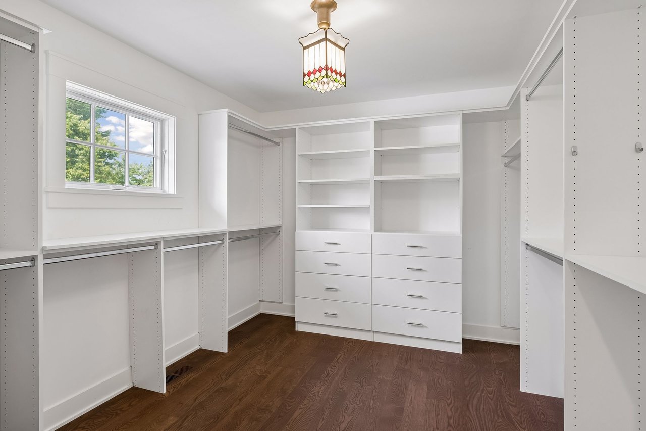 4240 Sidell Trail, Edina