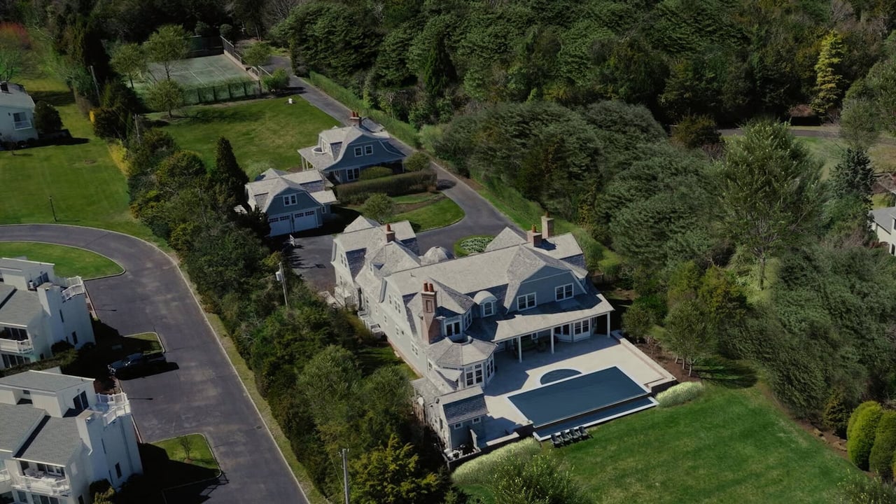 14 Apaucuck Point Rd
