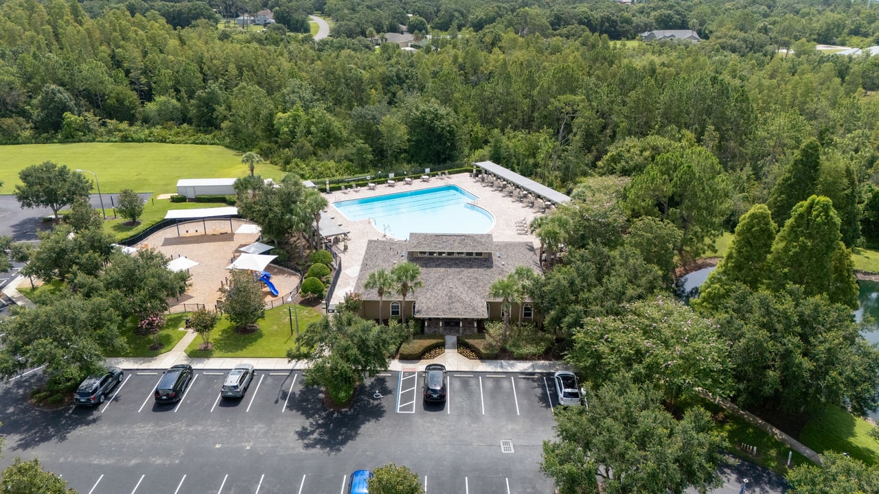 4423 FENNWOOD CT