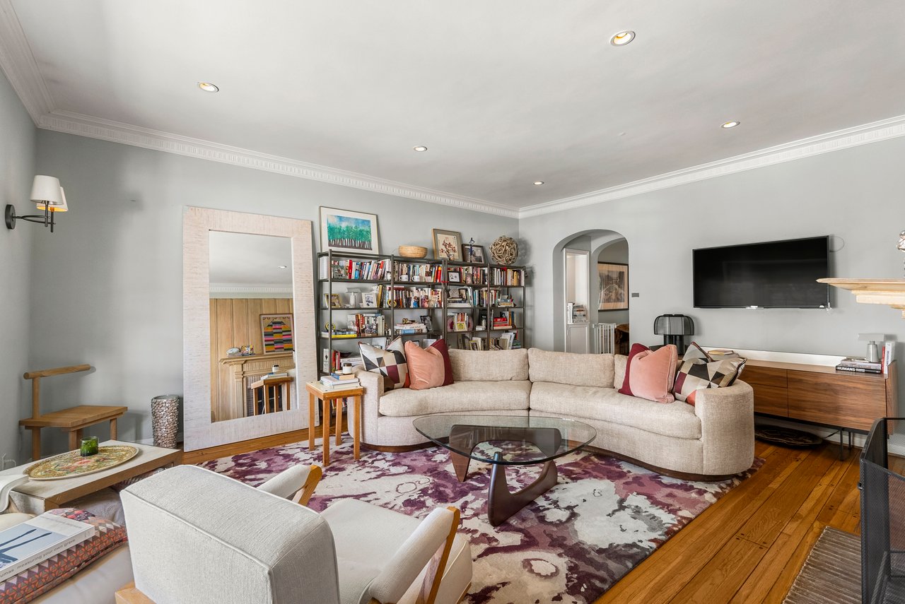 9762 Gregory Way, Beverly Hills 