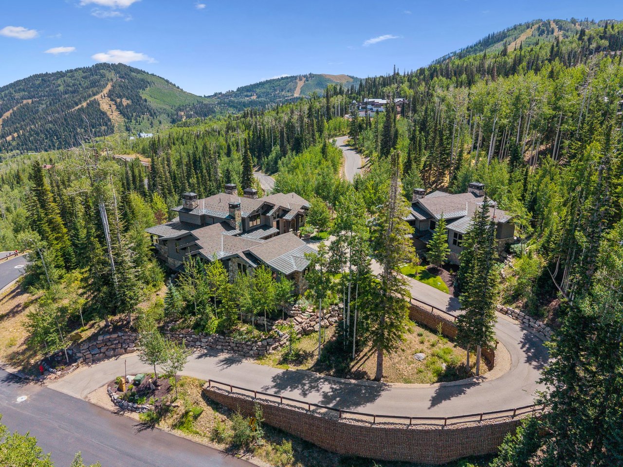 Where Mountains Meet Lifestyle