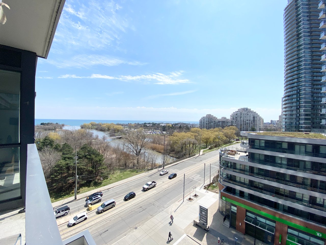 2200 Lake Shore Boulevard Unit: 903