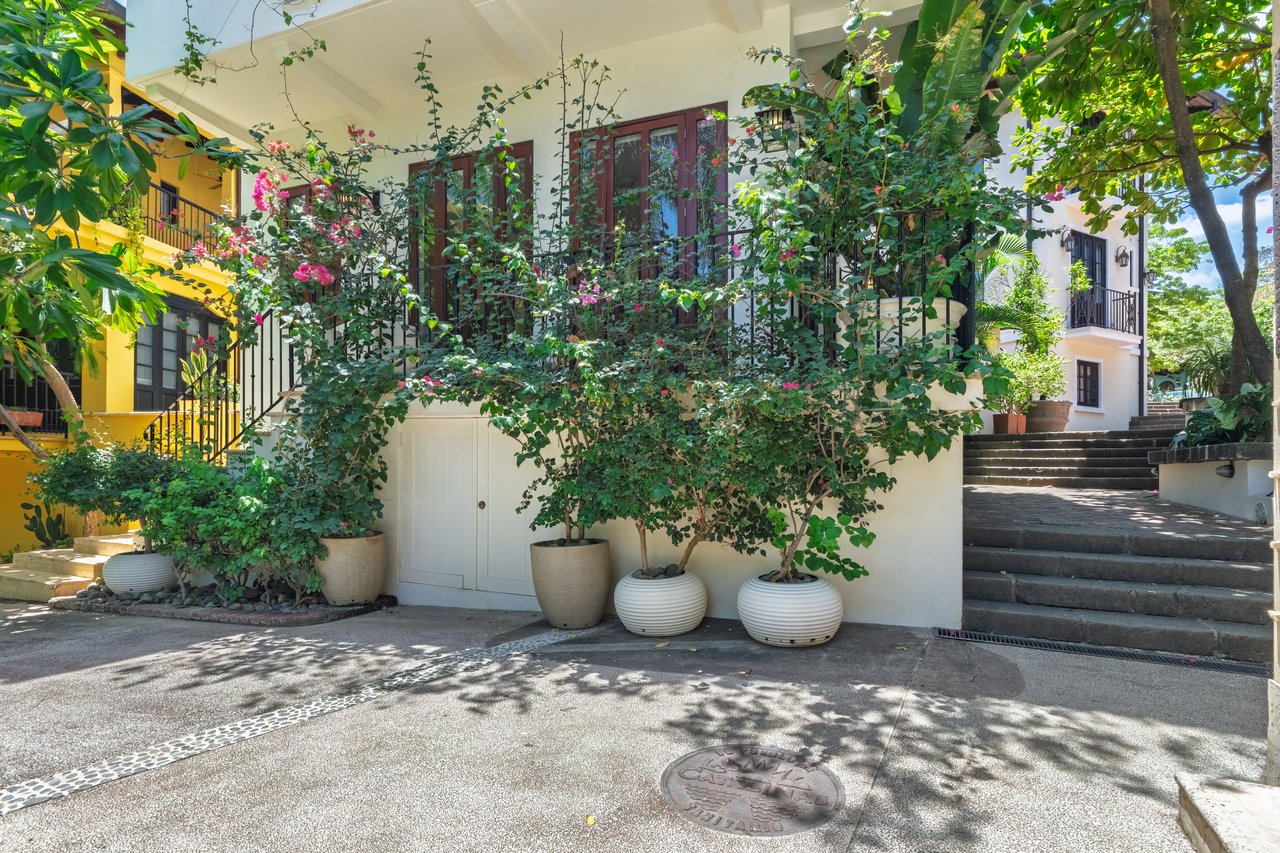 25 Paseo Del Mar | Best-Priced Beachfront Home in Las Catalinas