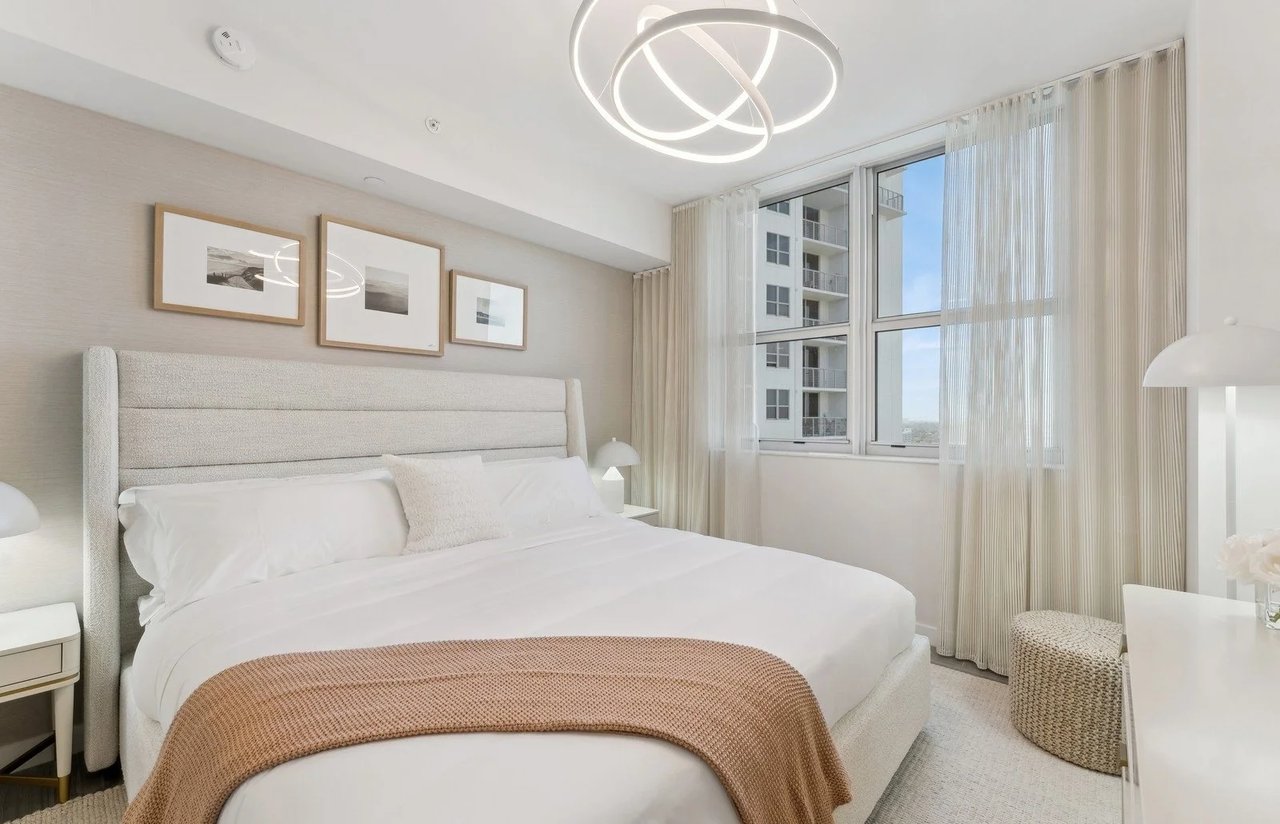 Circ Residences Hollywood