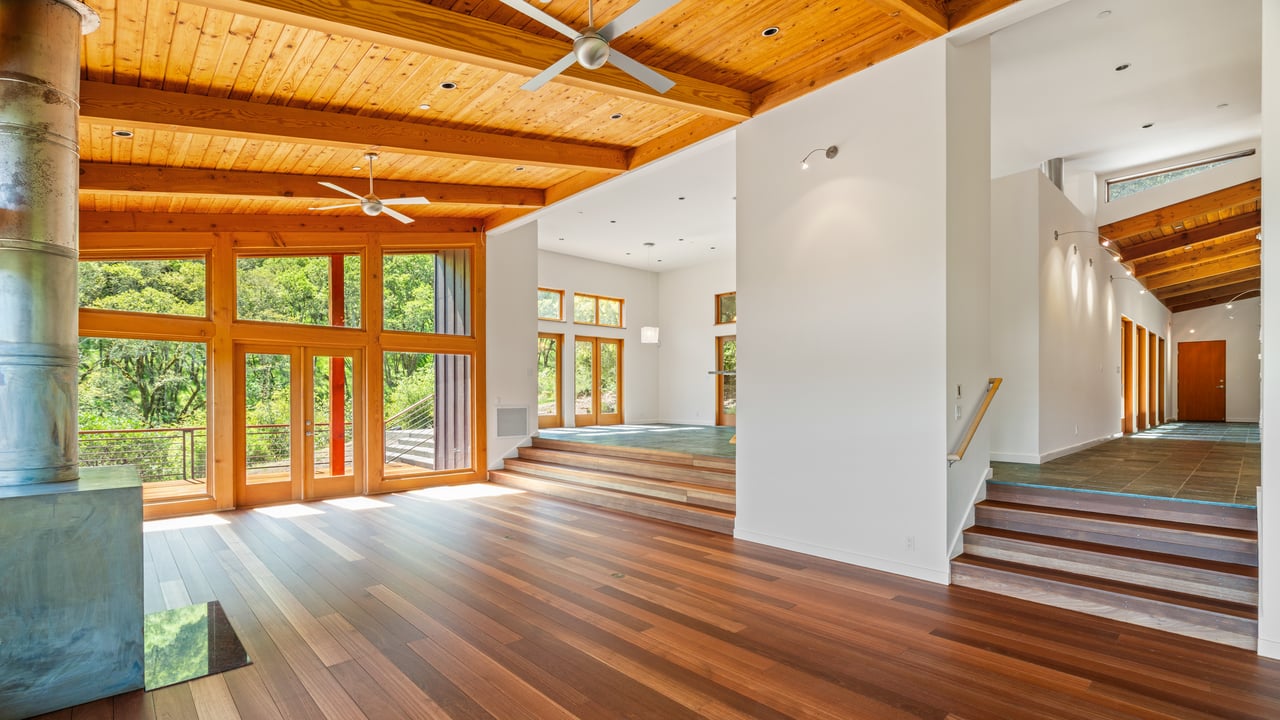 Leslie Creek Retreat