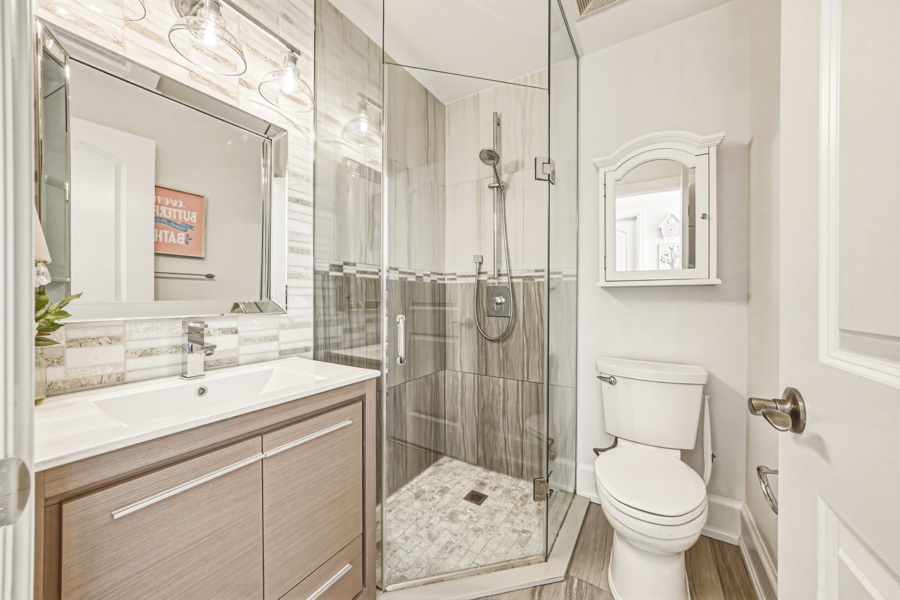 Custom South Aldershot Retreat