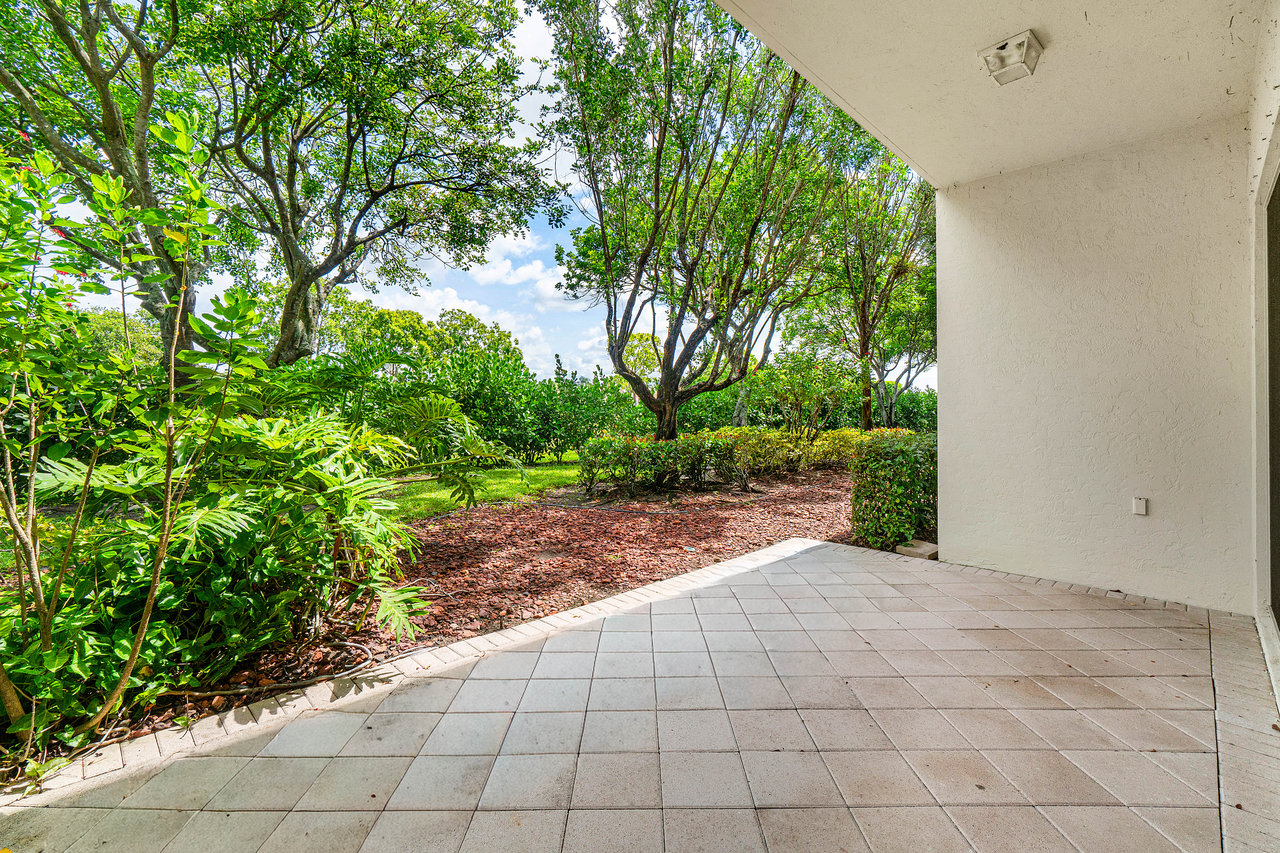 6213 Island Walk A 