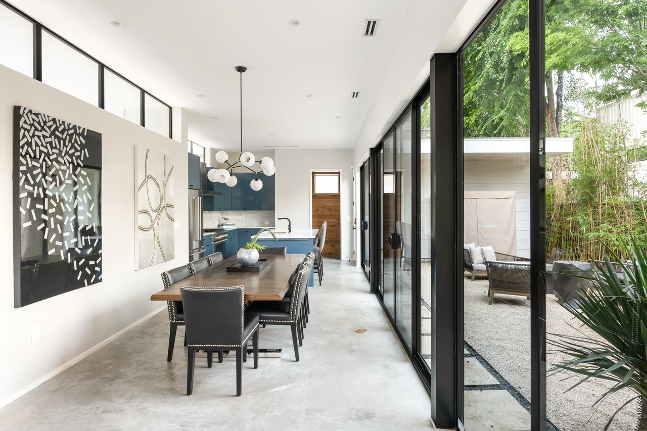 404 W Milton