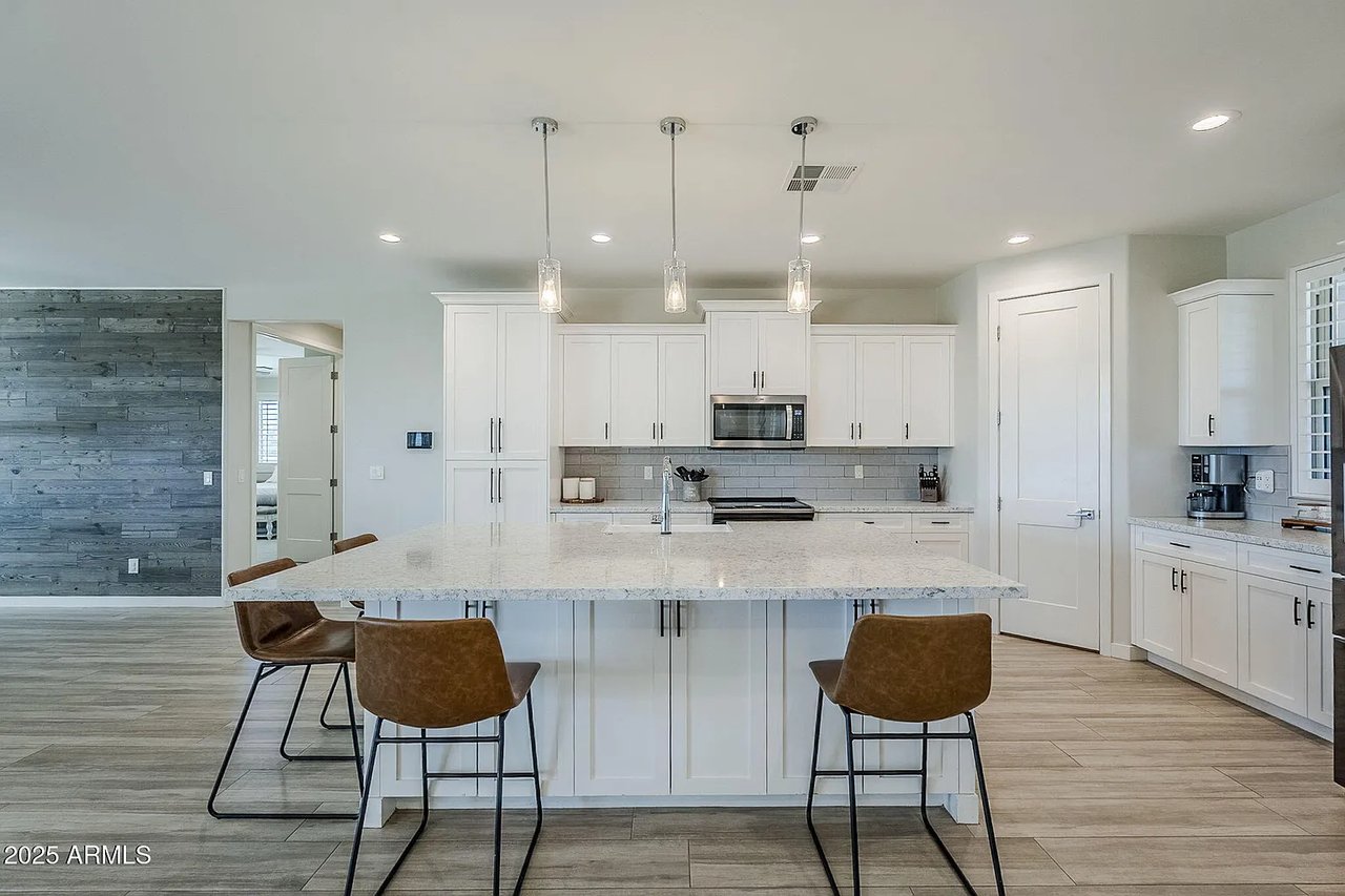 15315 W PEAKVIEW Road