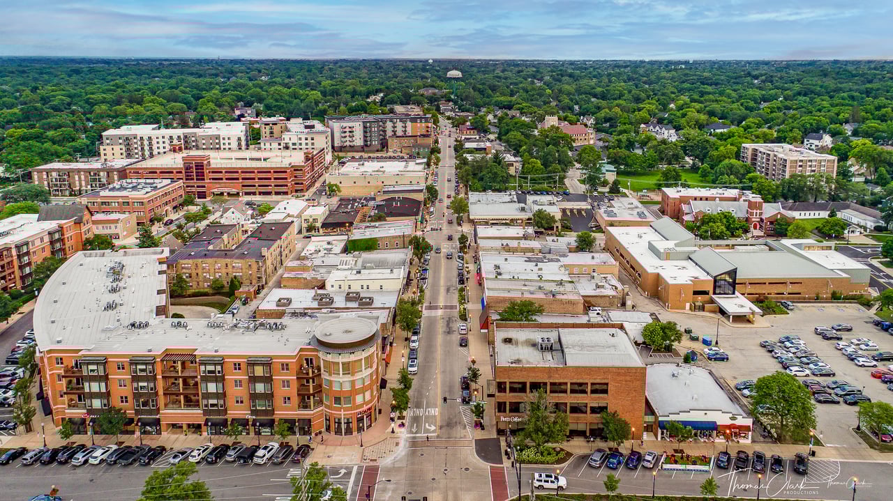 Premier Downtown Downers Grove Restaurant 