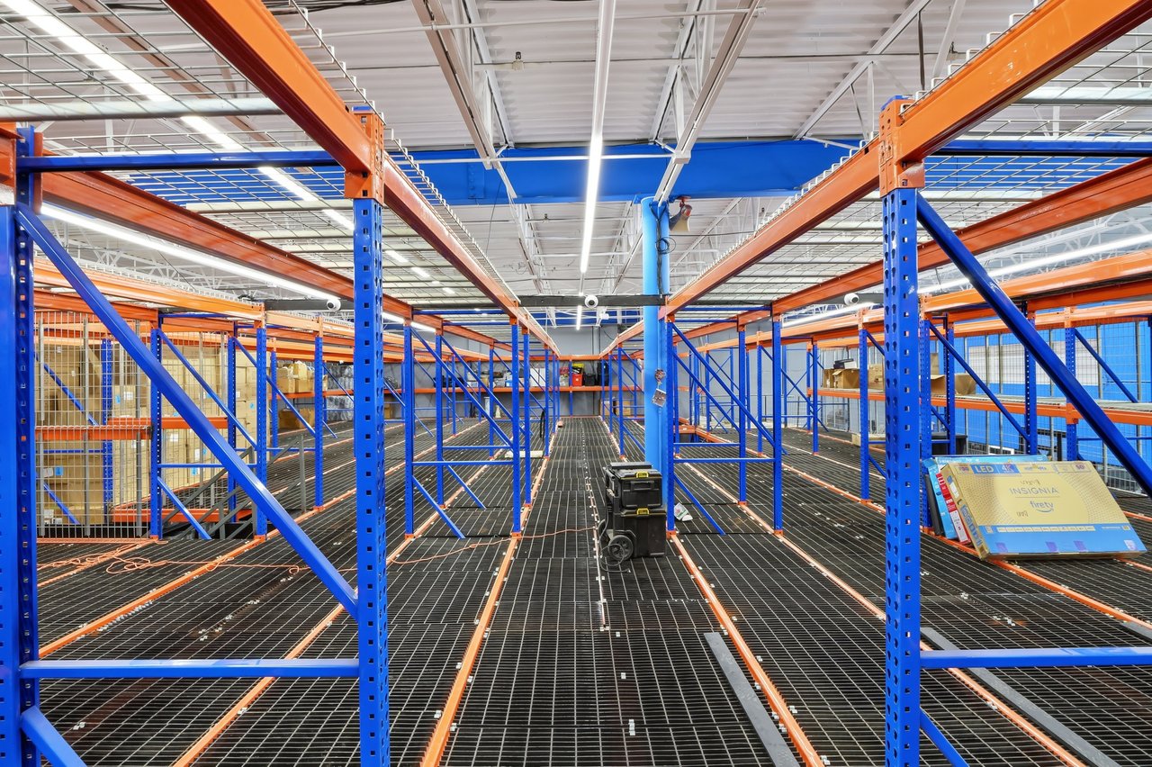 Cannabis-Approved Industrial Opportunity | 10,000 SF