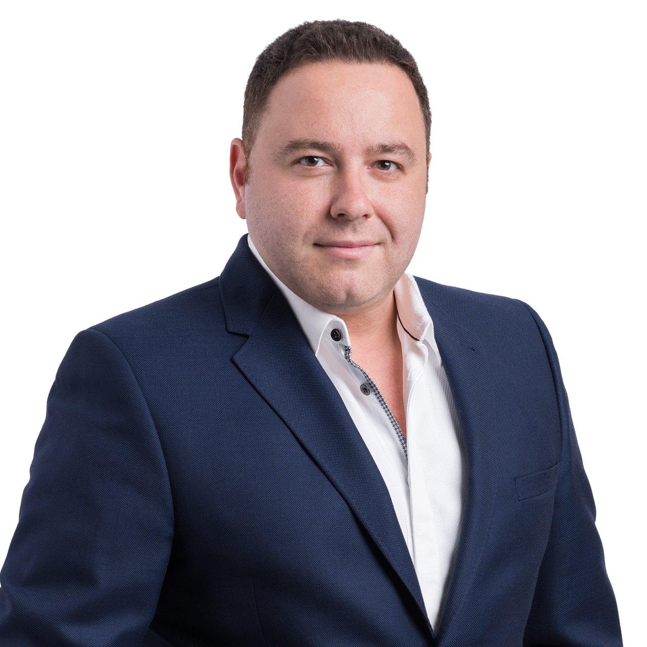 Shayne Kane Thornhill, ON Real Estate Agent Headshot