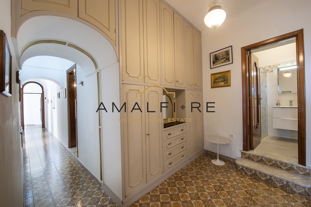 Seafront Apartment in Amalfi Center
