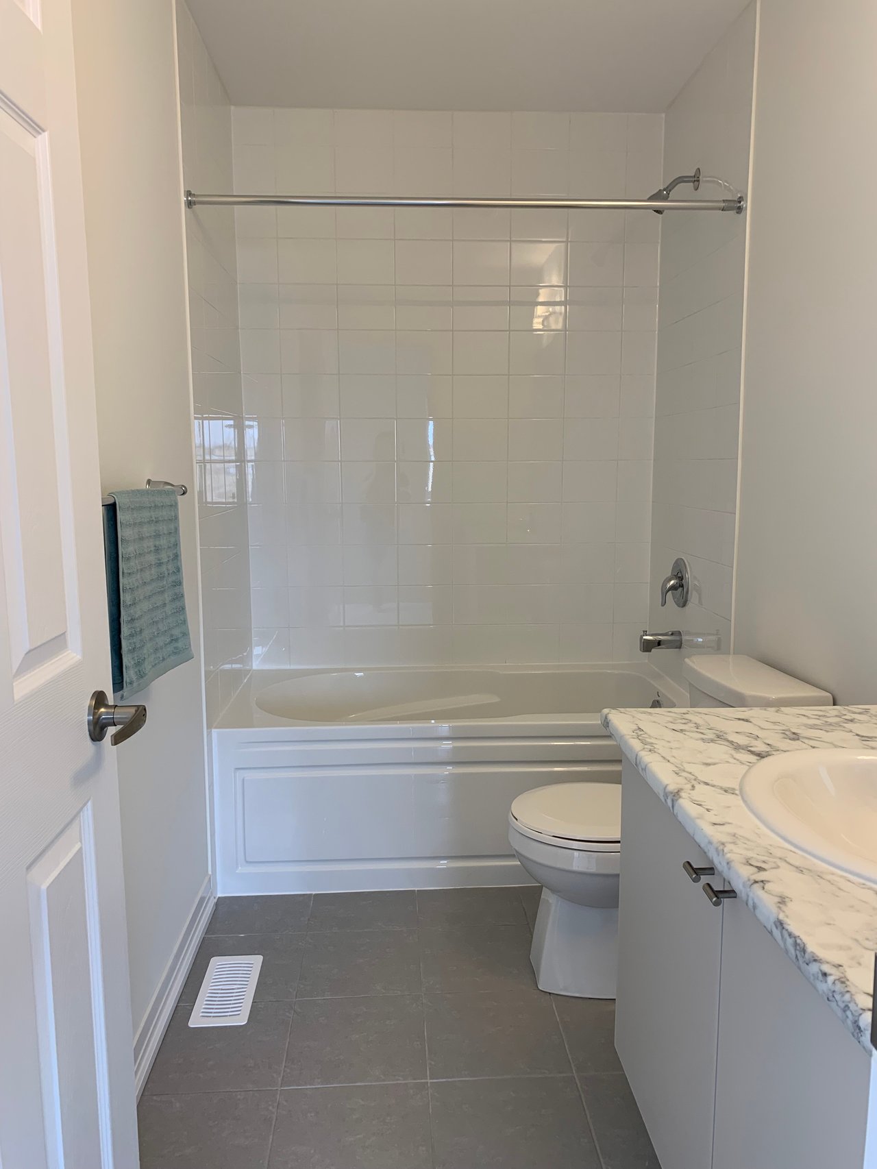 15 Peach St Unit: 6