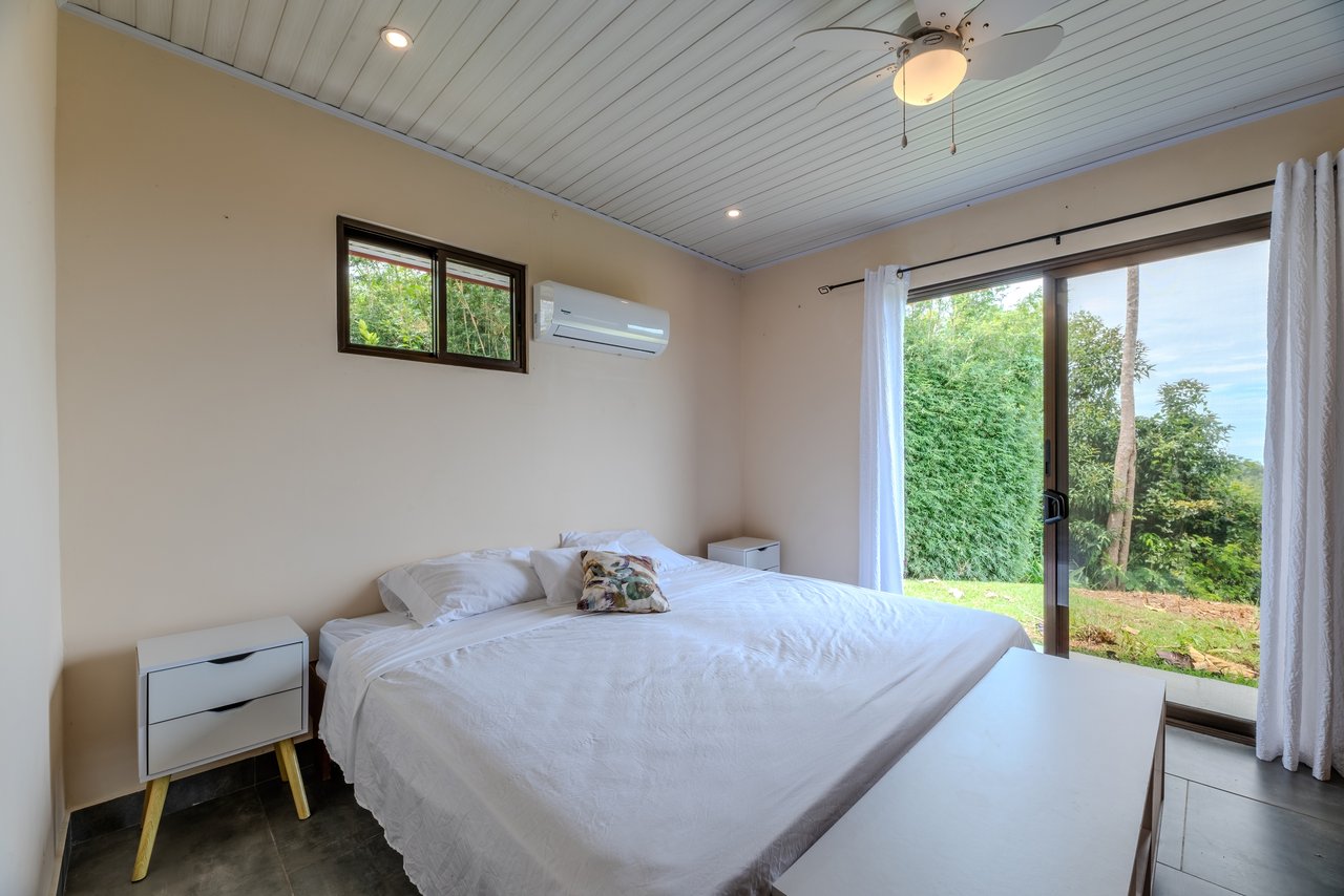 Casa Blanca – Ocean & Mountain View Home in Platanillo
