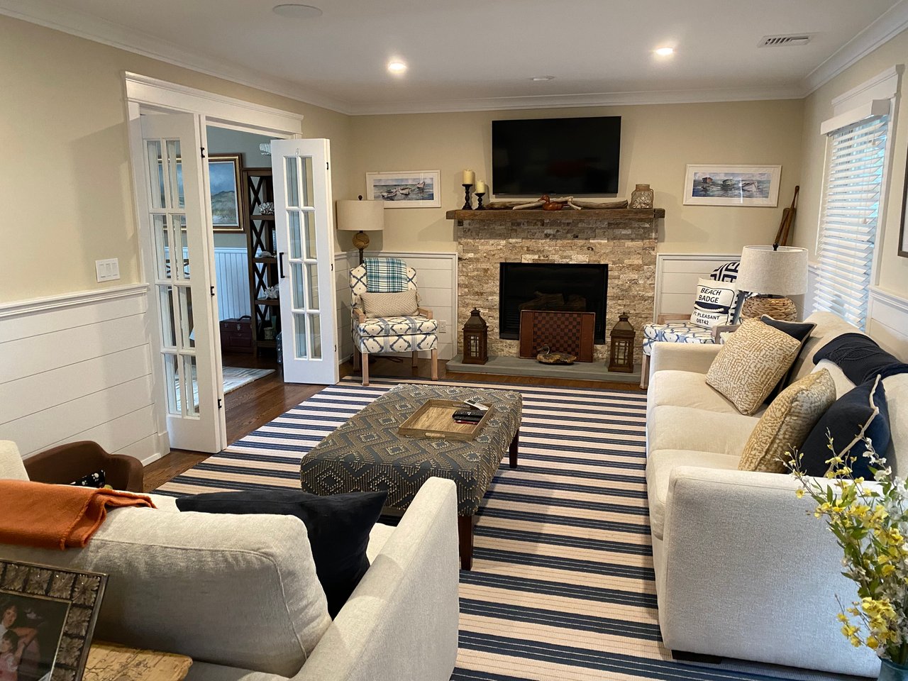 #149 Exclusive Curtis Point Home with Pool