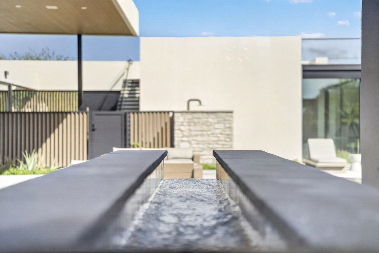 6232 E BRET HILLS Drive