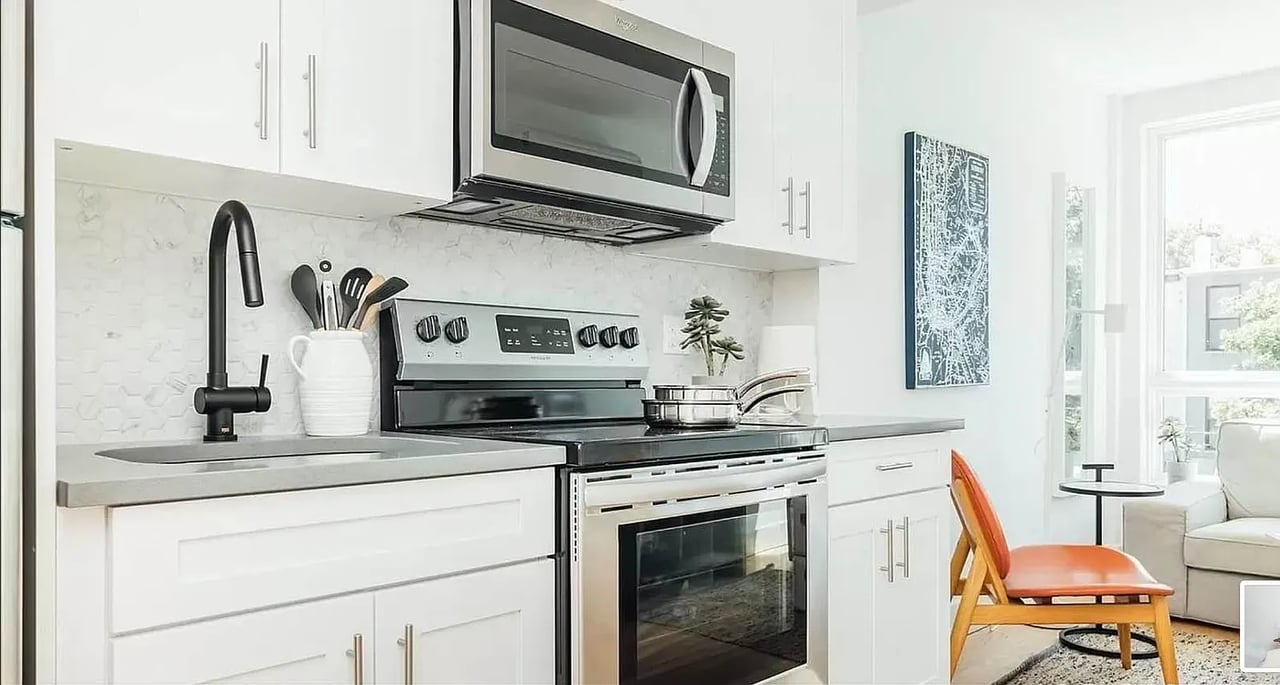 802 Lafayette Avenue #3B