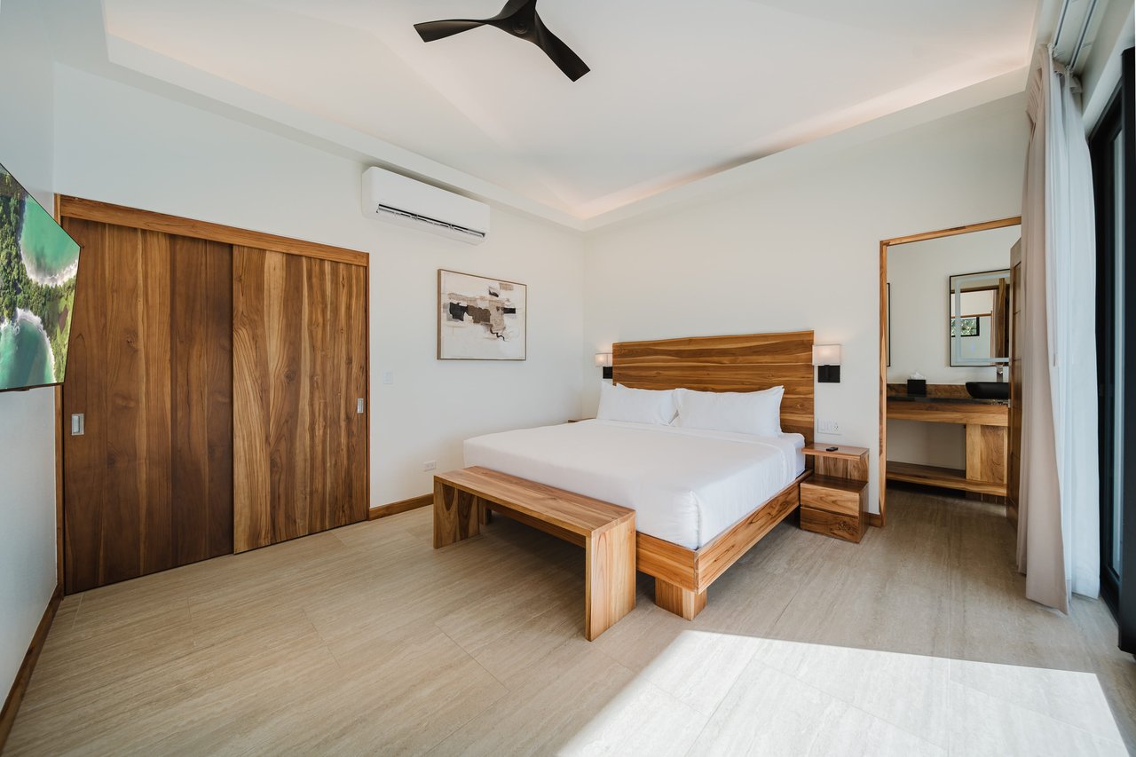 American luxury where the mountains meet the Pacific