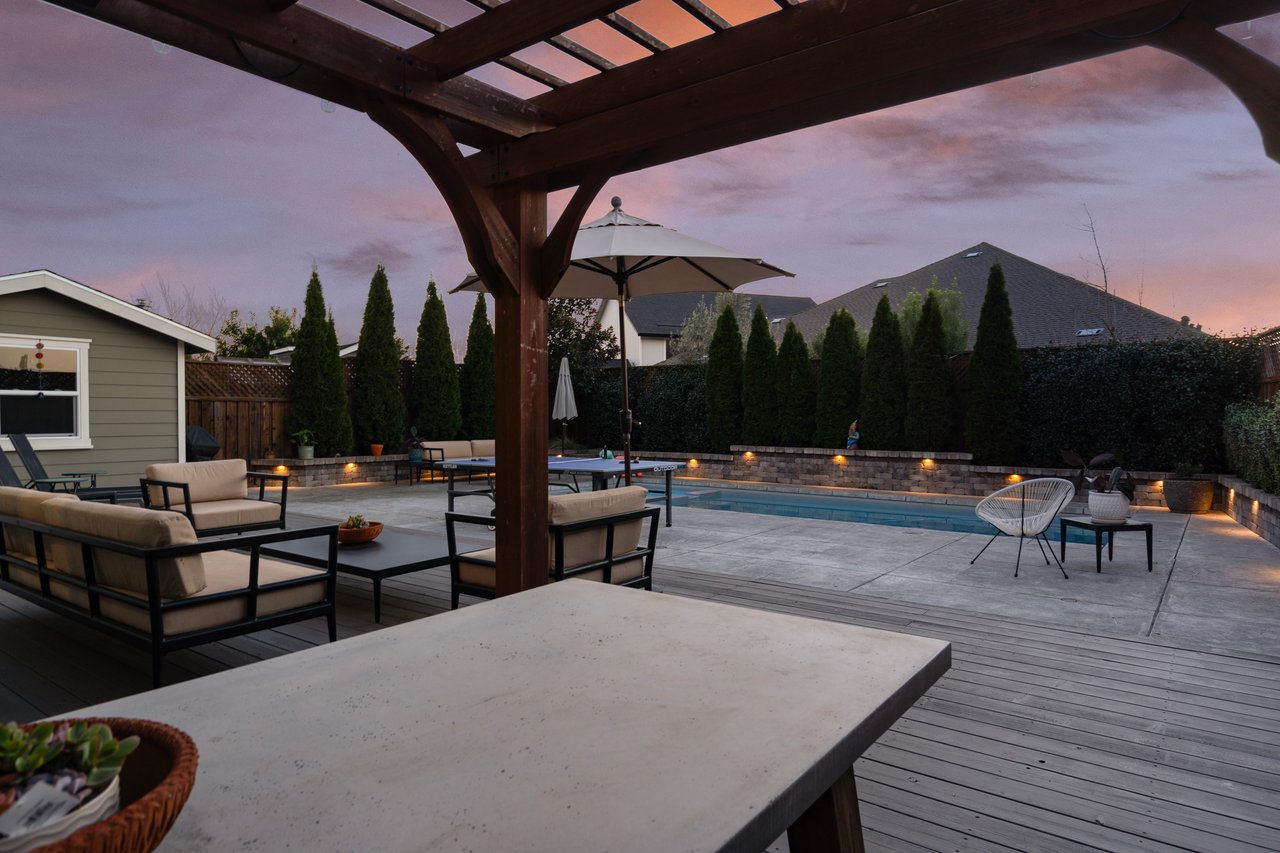 Pool and outdoor lounge space for weekend gatherings and relaxation