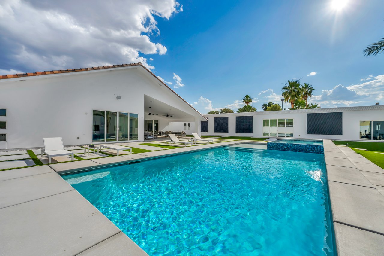 3630 Tobias Lane