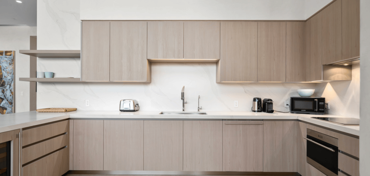 Squire, Albany Bahamas