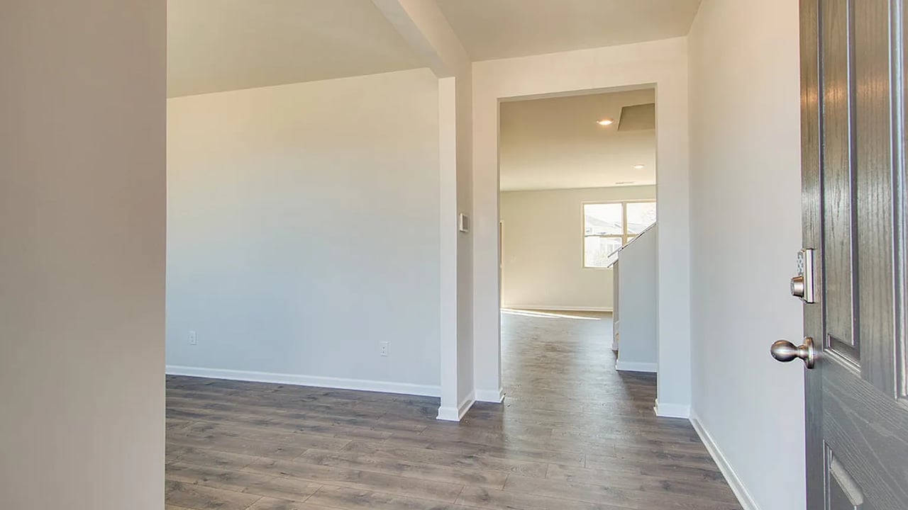 1532 Dove Dr