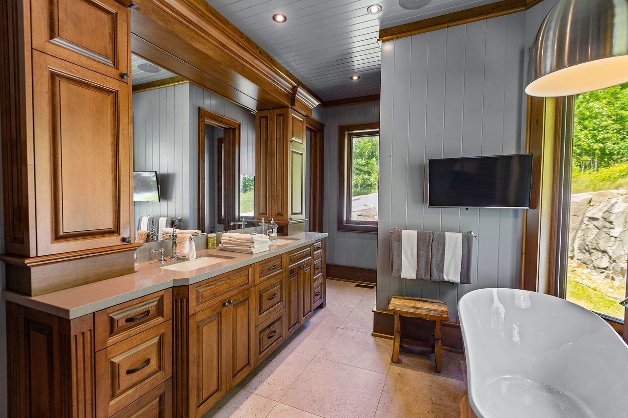 South Rosseau Compound